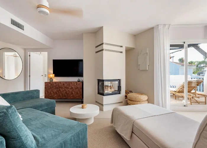 Apartament Naranjos Modern 2 Bedroom Penthouse With Views *