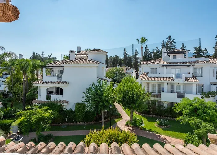 Naranjos Modern 2 Bedroom Penthouse With Views Apartament *