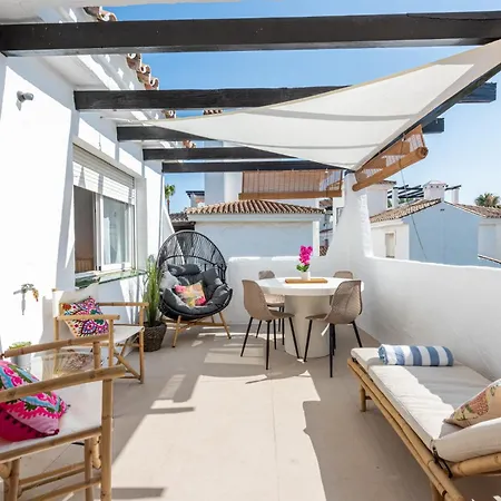 Naranjos Modern 2 Bedroom Penthouse With Views * Marbella