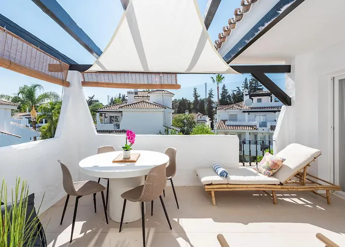 Naranjos Modern 2 Bedroom Penthouse With Views * Marbellac